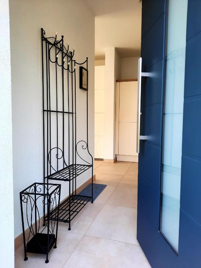 Ferienappartement Am Slevogtweg แลนสไวเลอร์ ภายนอก รูปภาพ